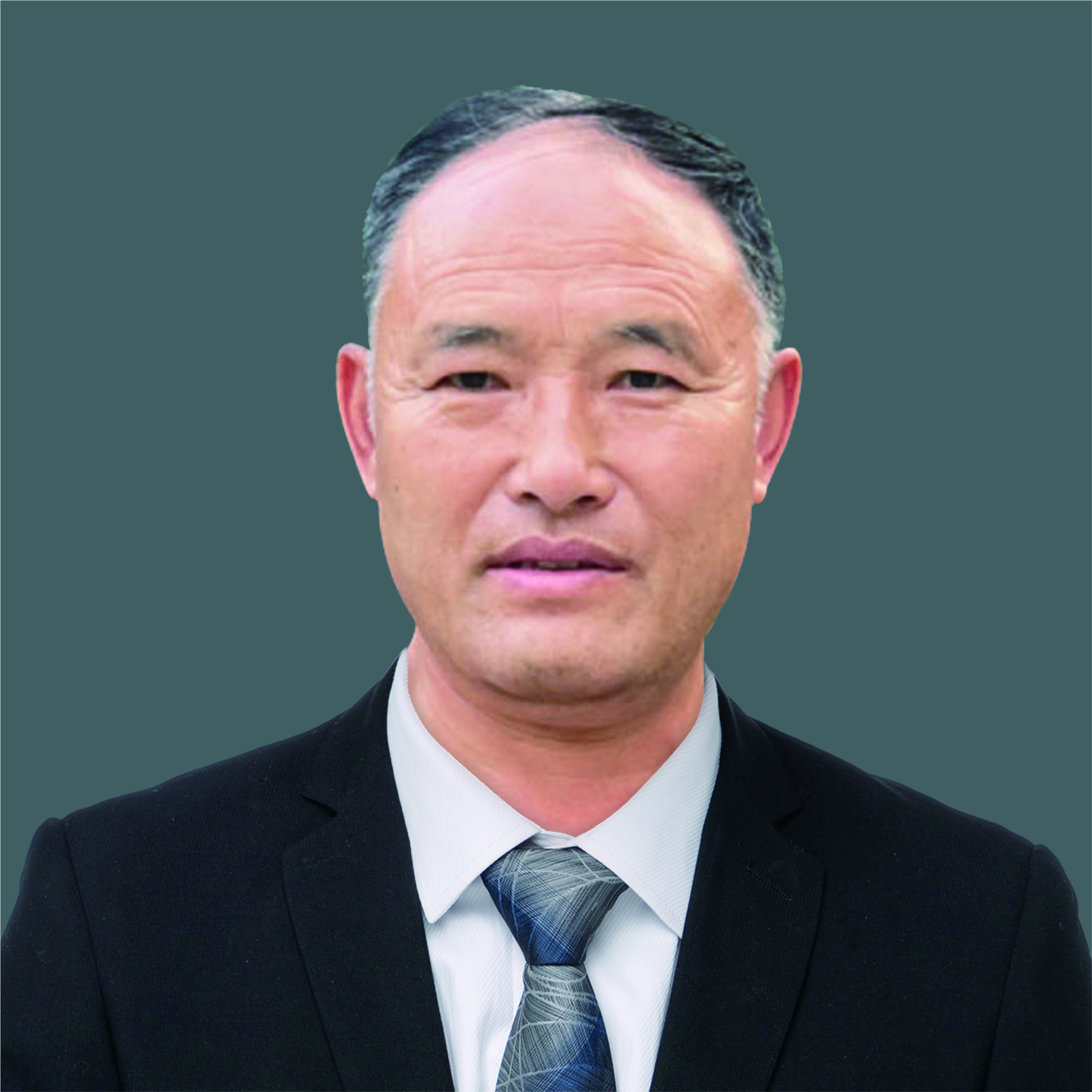 王忠东 物理正高级、特级教师 王忠东 物理正高级、特级教师