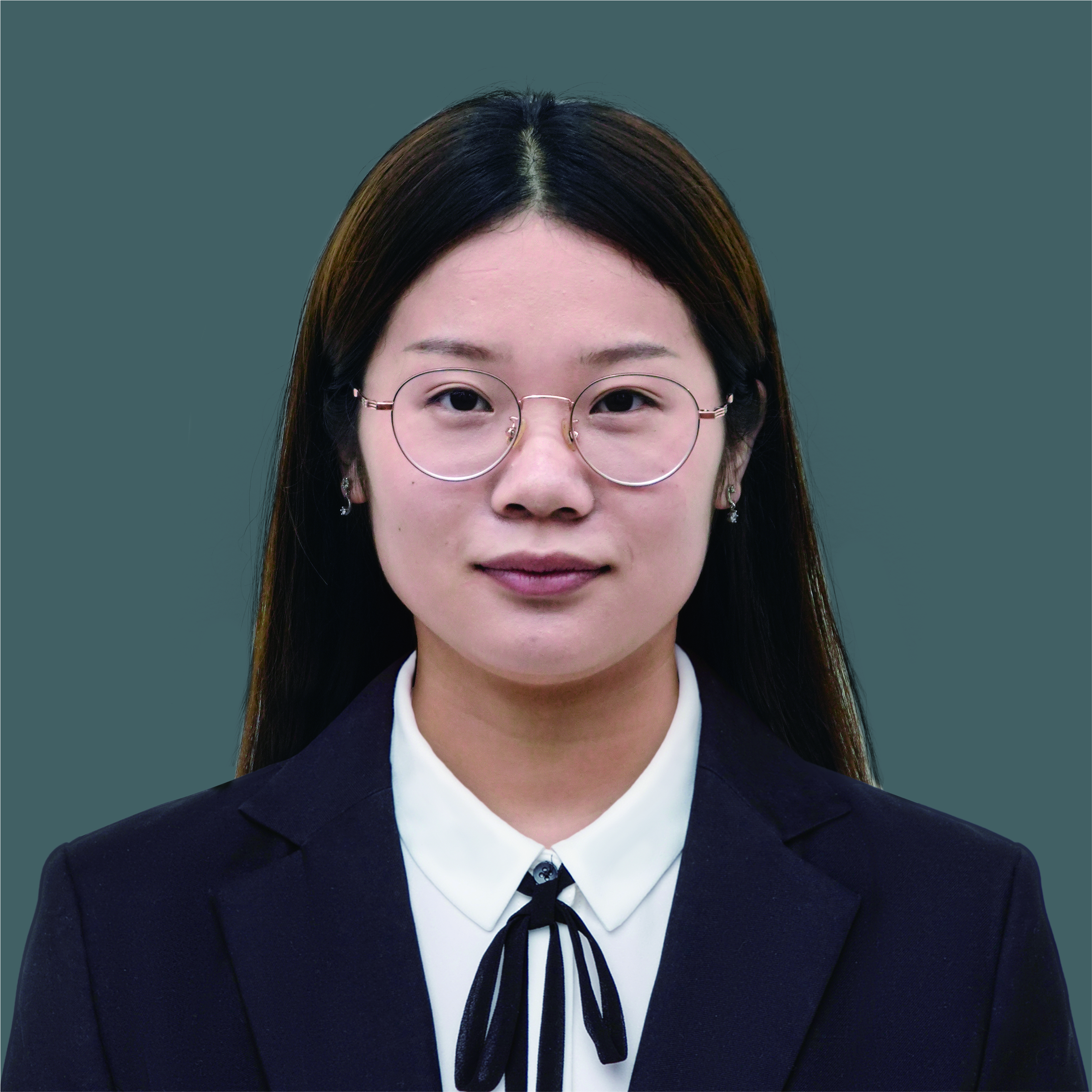孙 悦 物理教师 孙 悦 物理教师
